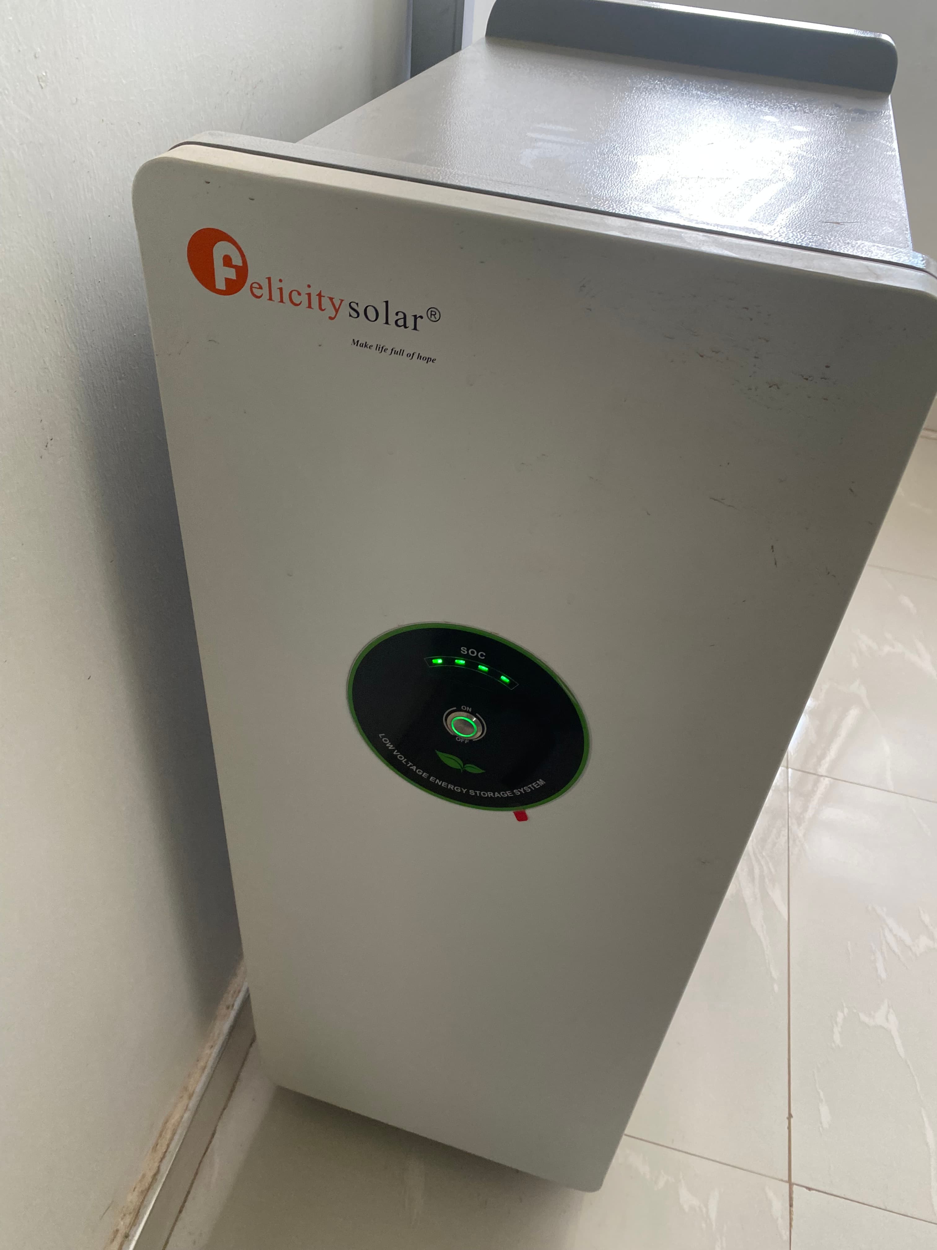 ADVANTAGES OF LITHIUM-ION BATTERIES